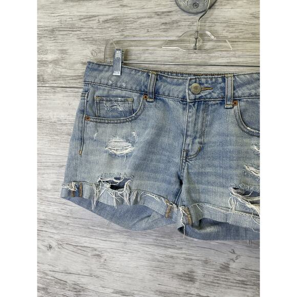 American Eagle Shorts Womens 6 Blue Distressed Denim High Rise Ripped Cutoff - Picture 3 of 11